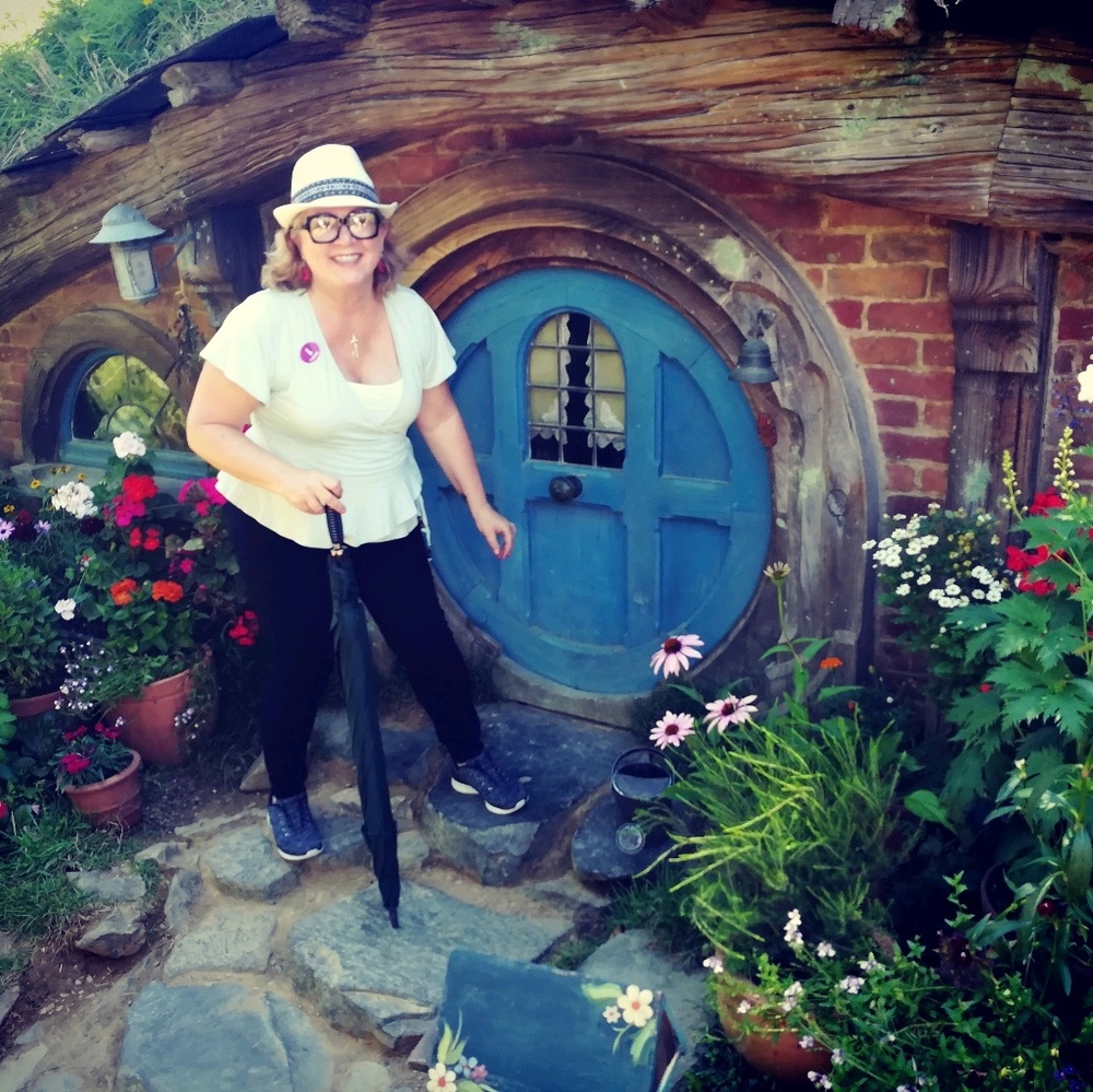 Meet your Posher, Angela